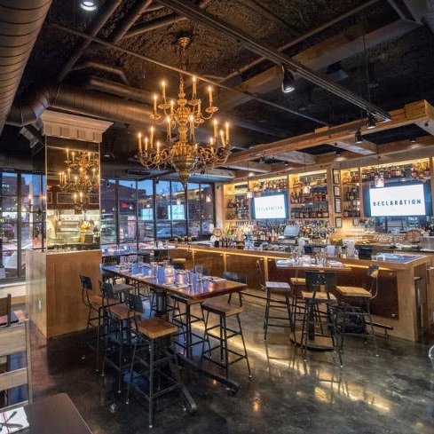 Located in North Shaw, Declaration is a modern American restaurant & bar that pays homage to the 1776 formation of the USA through food, mixology, art & decor.
