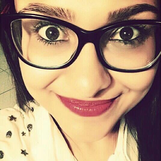 🤓📚🎮🎼🎬⚽️🍫❤️