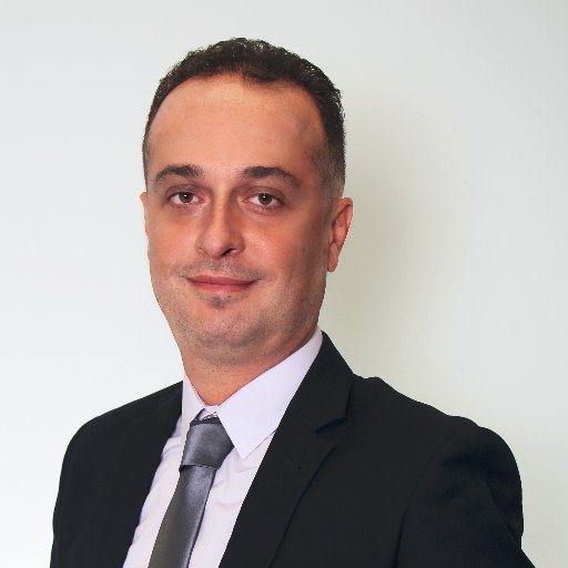 Real Estate Salesperson I EXP Realty | Mob: 289-971-4550
