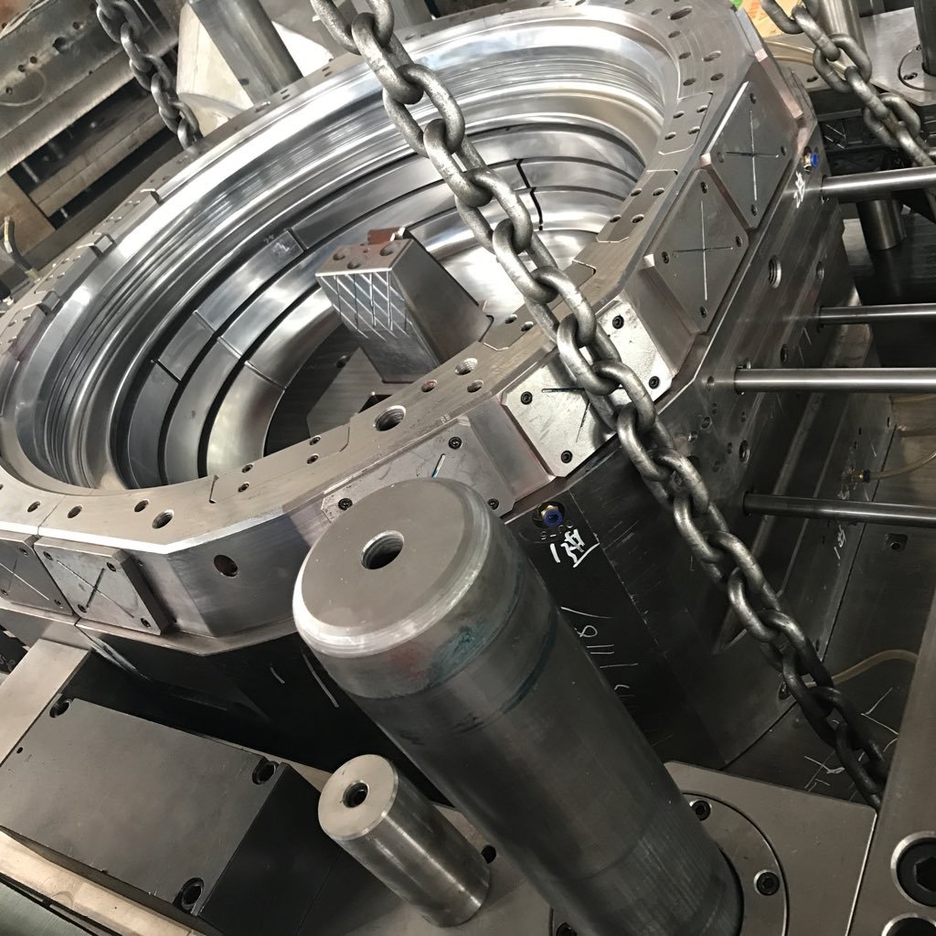 Plastic Injection & Die Cast mould tools. We will guide you through product development to enable your innovative ideas to be brought to life.