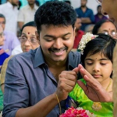 Musiq addict..... Huge fan of Vijay.... Engineer..