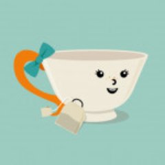 En vrac : teaaddict et passionnée de cookies, profdoc junior et livrovore, maman bienveillante et féministe convaincue.