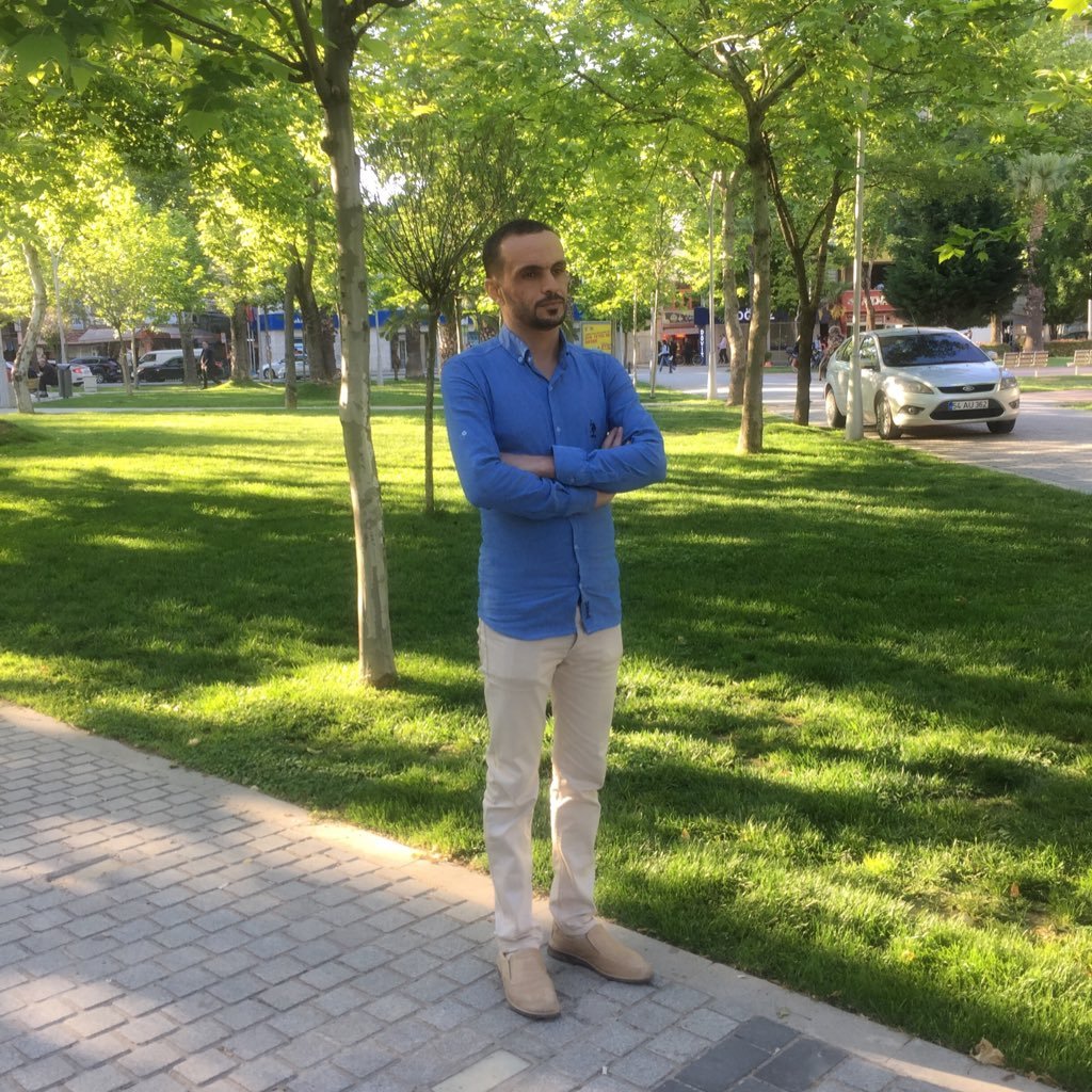 اللهم انك عفو كريم تحب العفو فَاعْفُوا عنا