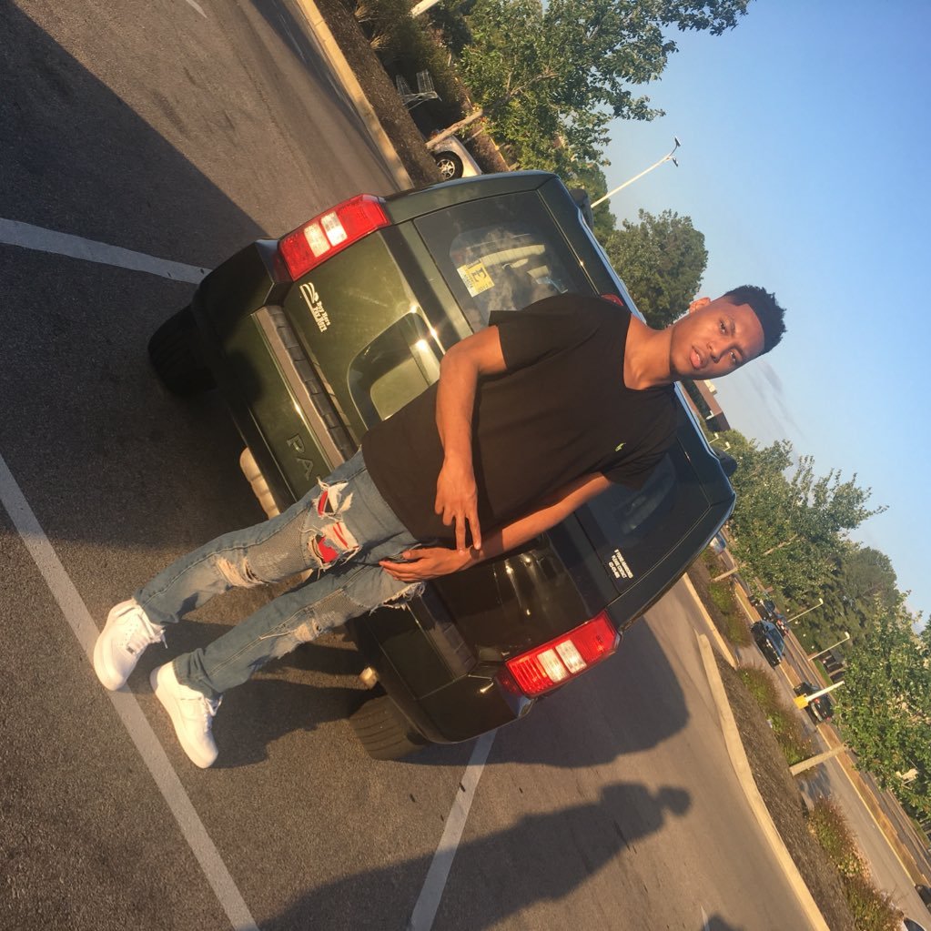 shun_glizzy's profile picture. backup for @shunglizzyy 🐅