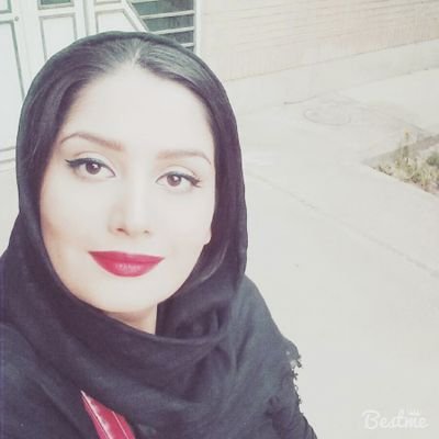 Pandaheart's profile picture. 🍃
و ما همچنان دوره می کنیم شب را ؛ و روز را ، و هنوز را ...!