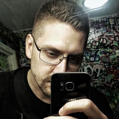 ettpunktnoll's profile picture. Kan uppfattas som känslig för stötande personer.