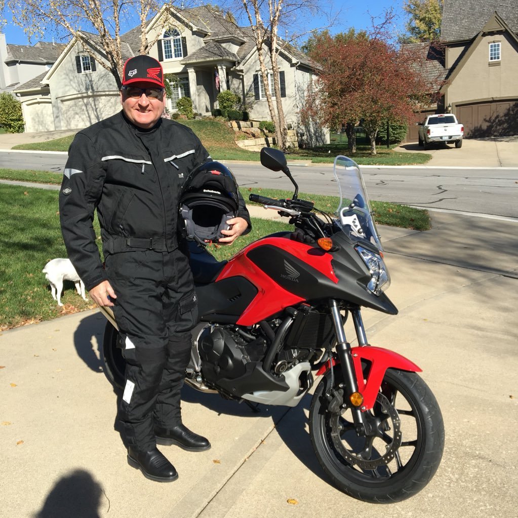 Chastbolton's profile picture. VP of Sales, Channel Sales, Start-ups, SaaS, Live Music Lover chasbolton@comcast.net