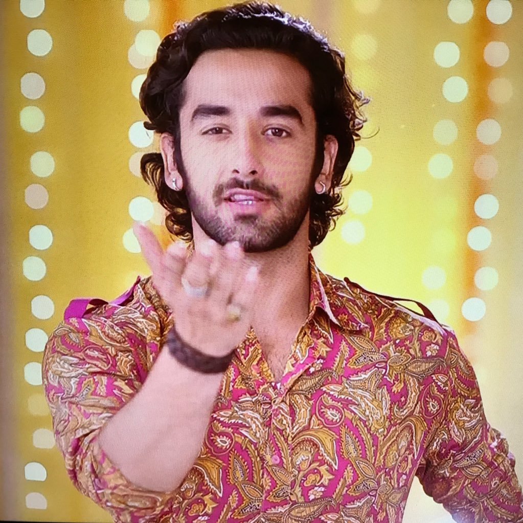v_vishal13_FP's profile picture. • Daily updates, pics, edits, videos of actor Vishal Vashishtha • Previous works - CSI, Webbed, Veera, SYTM,Gangaa • Now as Bittu in Jaat Ki Jugni