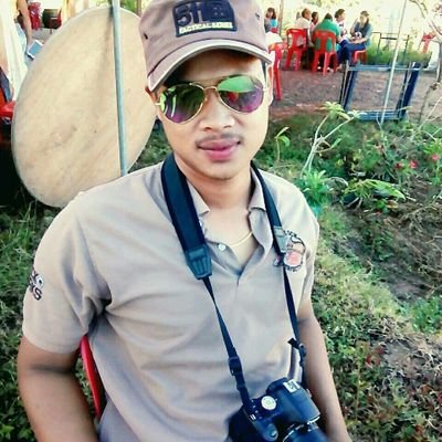 เล่นกีฬา