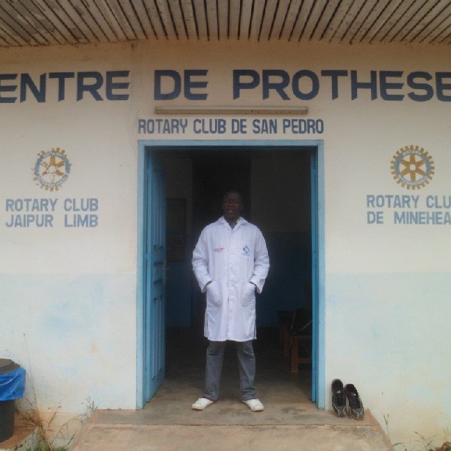 CProtheses's profile picture. CENTRE D'APPAREILLAGE ORTHOPEDIQUE ET DE REEDUCATION FONCTIONNELLE : 49-18-63-37 / 34-71-16-02