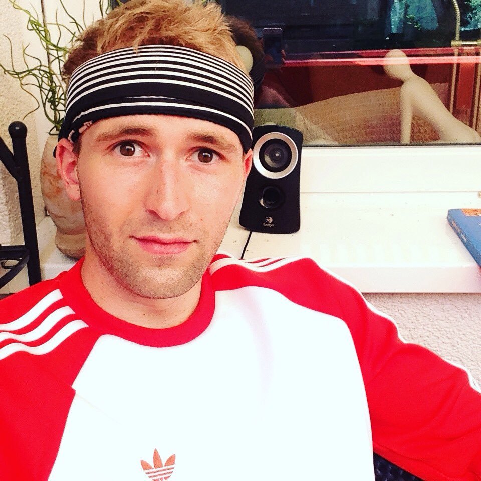 robinwentsick's profile picture. 🌊🌊🌊 producer // based in The Hague!