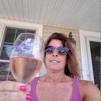 Debbie Gioquindo,CSW (@hvwinegoddess) 's Twitter Profile