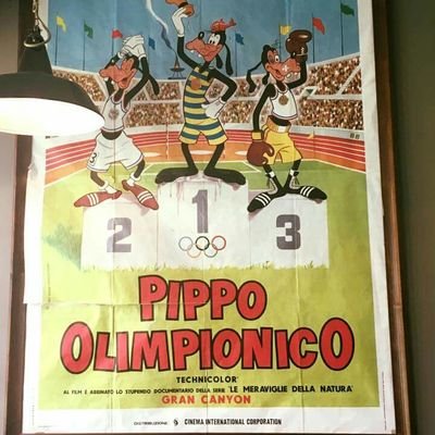 giornalista, ex inviato della redazione sportiva mediaset. Sedici Olimpiadi on site. Segue con passione anche il mondo del cibo. Urbanrunner