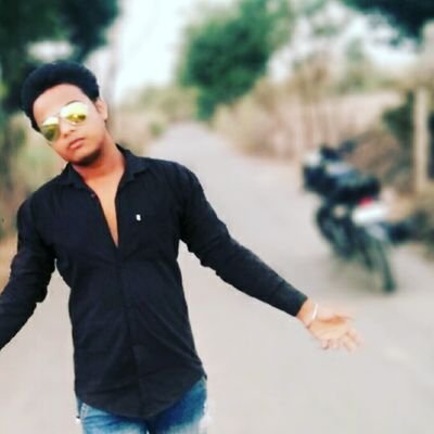 AryanRa18559041's profile picture. every people love me