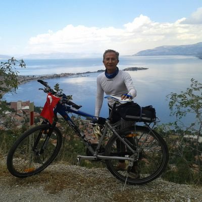 ZaferParlakZ's profile picture. 