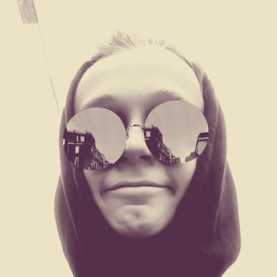 CapichanaLuke's profile picture. 14 years old, 🏒, 🕹, 💻,📱,🖥, and 📷.