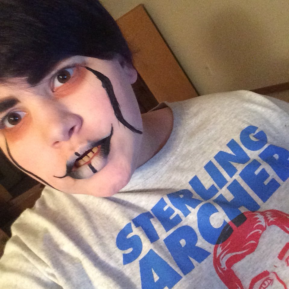 spontaneousbrik's profile picture. 23 don’t interact all that often but im here