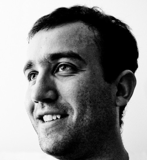 janhelgehansen's profile picture. Følger FFK, Spurs og Barça. Finnes ikke målfarlig, men tanken er ofte god. Allergisk mot katt og tilbakespill til keeper.