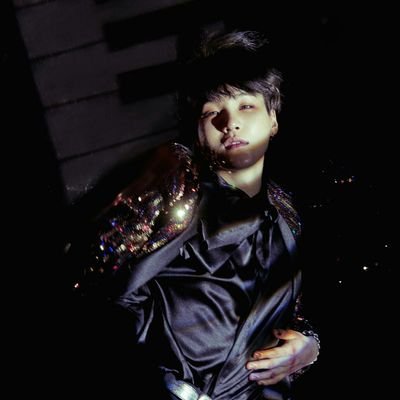 방탄소년단
suga
めんどくさい事とだるい事は嫌い
愛嬌苦手
優しさだけはある
眉間好き（絵文字の話）
塩  たまに砂糖  部屋好  ドS