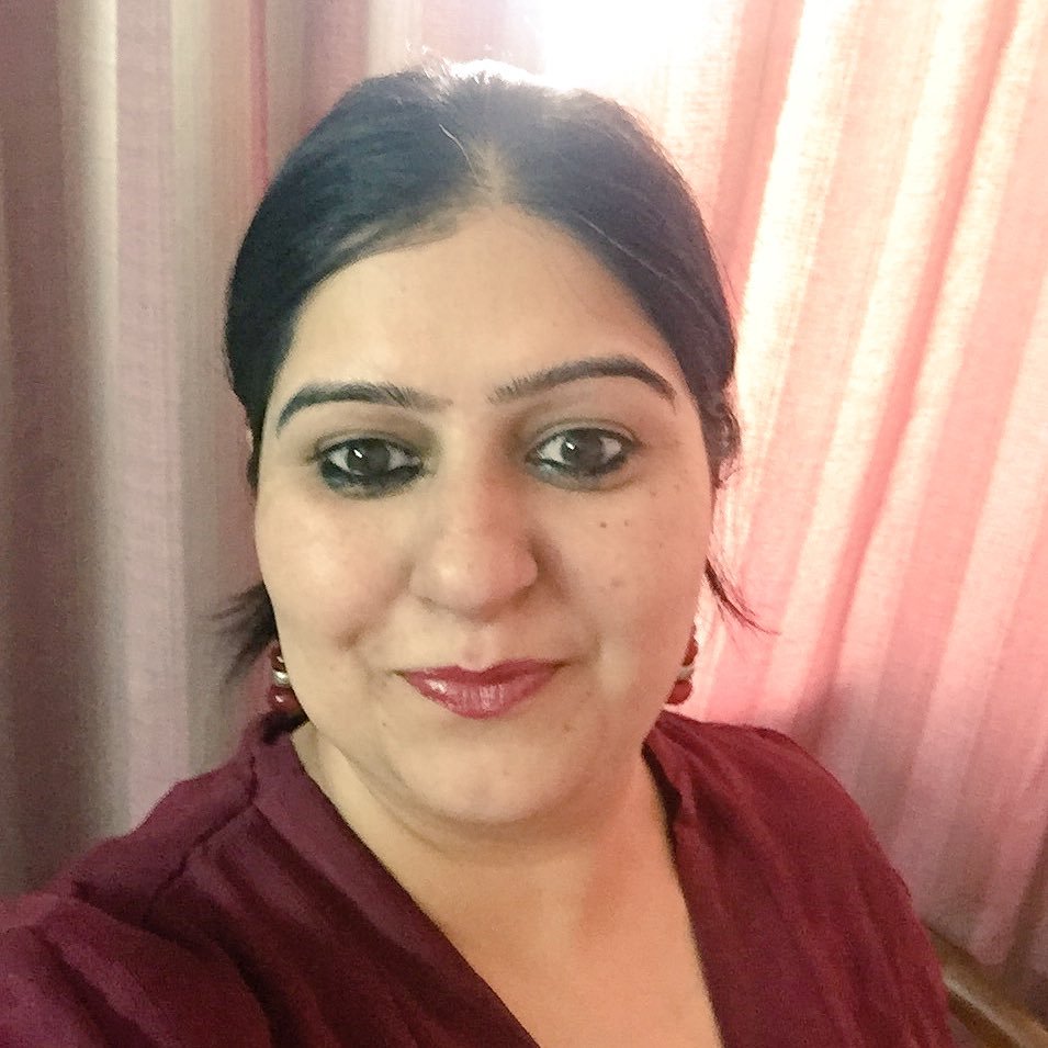 meenaambwani Profile Picture