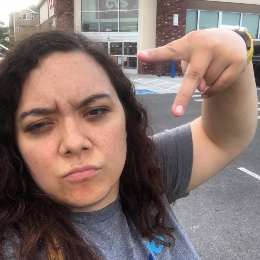 LeenuhB's profile picture. "I hustle hella hard, never celebrate a holiday."