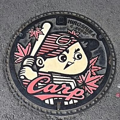 dunkelrabe's profile picture. 興味の赴くまま夢ネズミ、動物、特撮、アニメと日常的なグダグダ中心に呟いています。捻れた鏡の海洋生物寮箱推し🐙🦈🐬