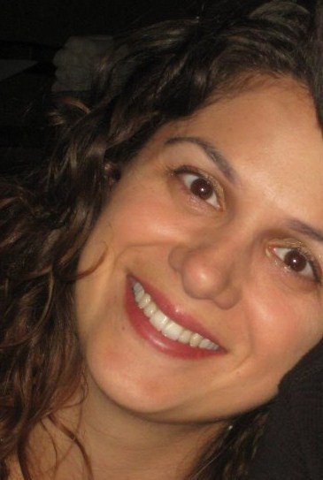 Social_Panda's profile picture. Dance. Travel. Design. Connecting. People. Dogs. These keep me busy and happy. Taking chocolates as payment method.