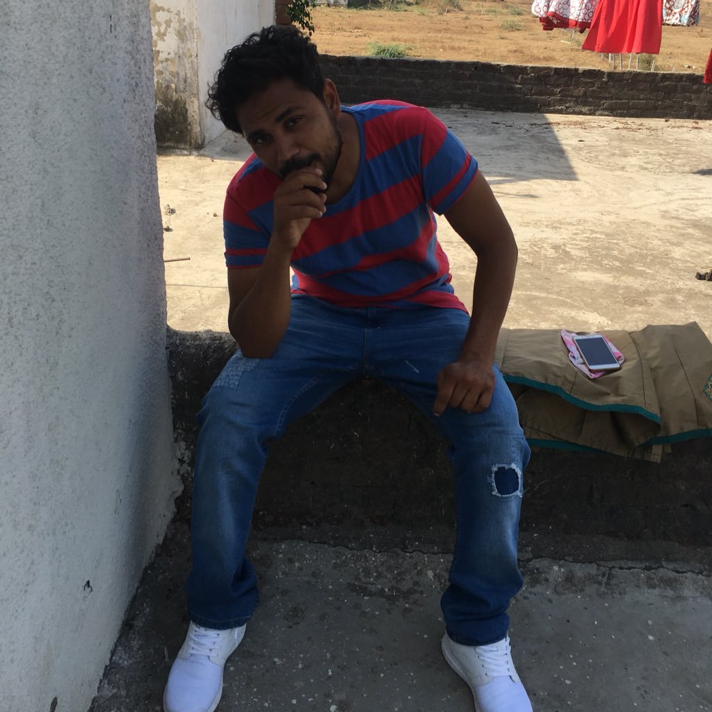 Rizwanpatel44's profile picture. 