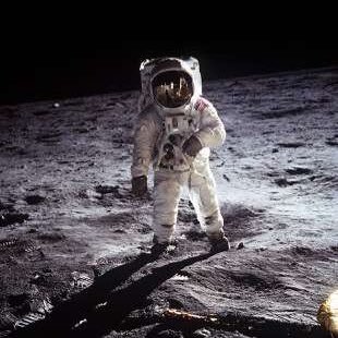 julio_cubel's profile picture. 