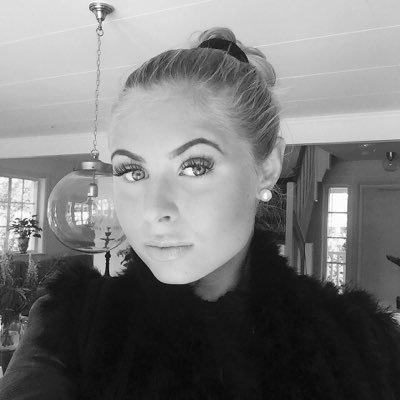 Fannyapelvii's profile picture. Besök gärna min blogg som inkluderar skönhet, mode, träning och en del ifrån min vardag .   https://t.co/JtpHKf34U6