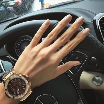 Mangomari's profile picture. 