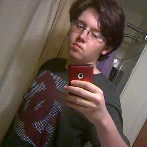 JoEy_07142k's profile picture. '18