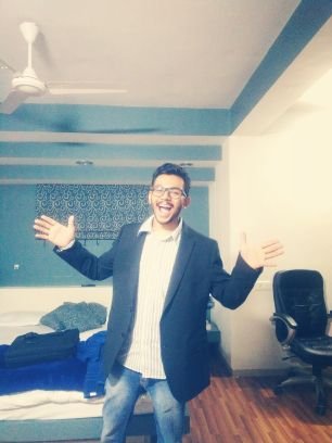 RUSHABHKAMDAR1's profile picture. Traveller,  explorer , global citizen and nature lover