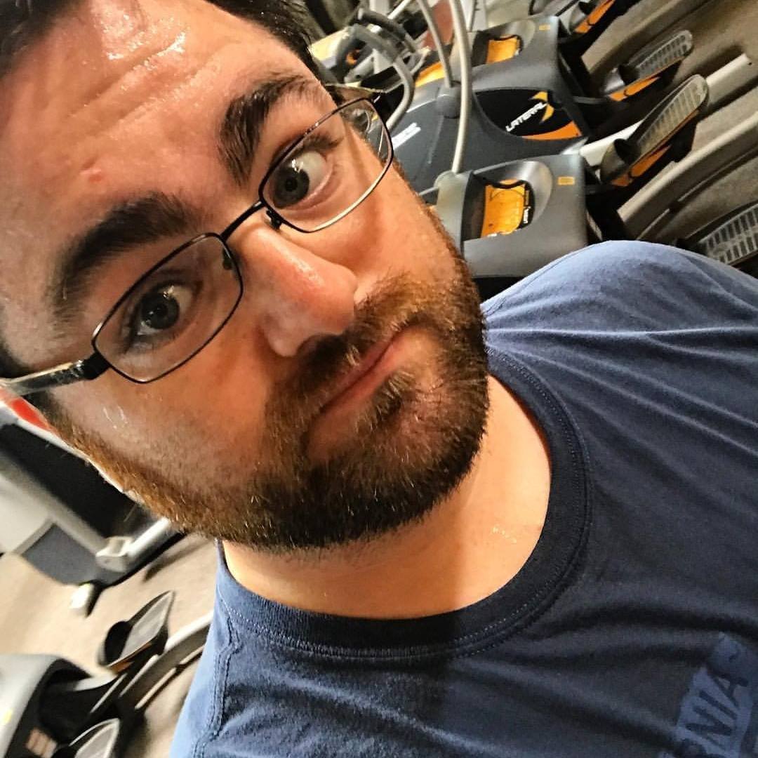 AgtMluis's profile picture. I'm a Geek Squad Agent, Tech Nerd, nice guy and insomniac. I'm looking to make a startup with friends doing something I love.