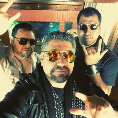 Banda de Rock Chilena formada el 2005 con estilo Hard Rock. Sus integrantes: Claudio Gonzalez (baterista), Edgar Mahn (Guitarrista) y Ricardo Pachao (bajista).