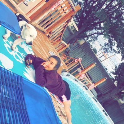 CahoonKinsley's profile picture. 