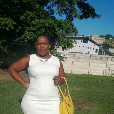 I am Slungy Mbatha I stay in Reunion I am a mother of two, I work as an office admin at Scottfin/Santaco offices  What you c is what you get