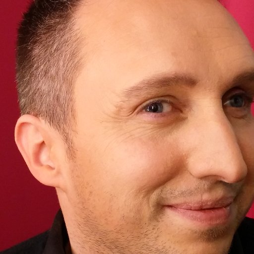 Celimonseb's profile picture. Cartoons, Comics, transmedia, manga, scriptwriting, webcomics... Anything as long as it offers smart and entertaining contents. Currently Editorial Manager.