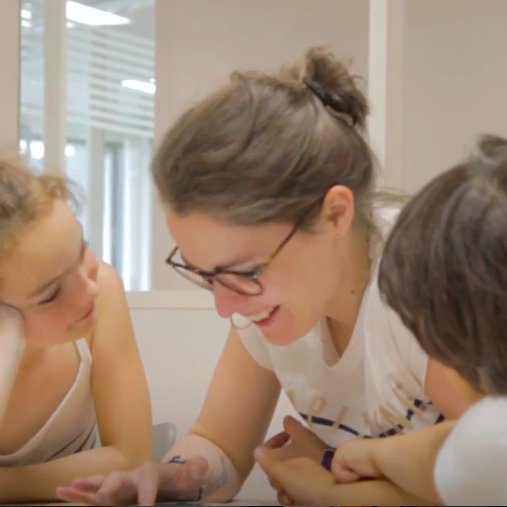 MagicParis15's profile picture. Responsable @MagicMakersAt - Paris 15 Ateliers de programmation #kids #numerique #coding #paris #paris15