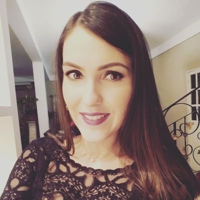 karinafigueira's profile picture. 