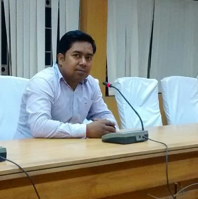 दुनिया में हूँ ज़रूर, पर इसका तलबगार नहीं | बाज़ार से गुज़रता हूँ ज़रूर, पर इस बाज़ार का ख़रीददार नहीं ||