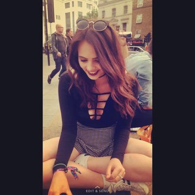 Emhodson's profile picture. 