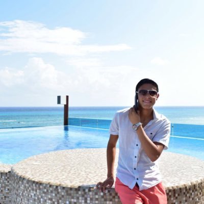 Diego_ReyesC7's profile picture. 🛩