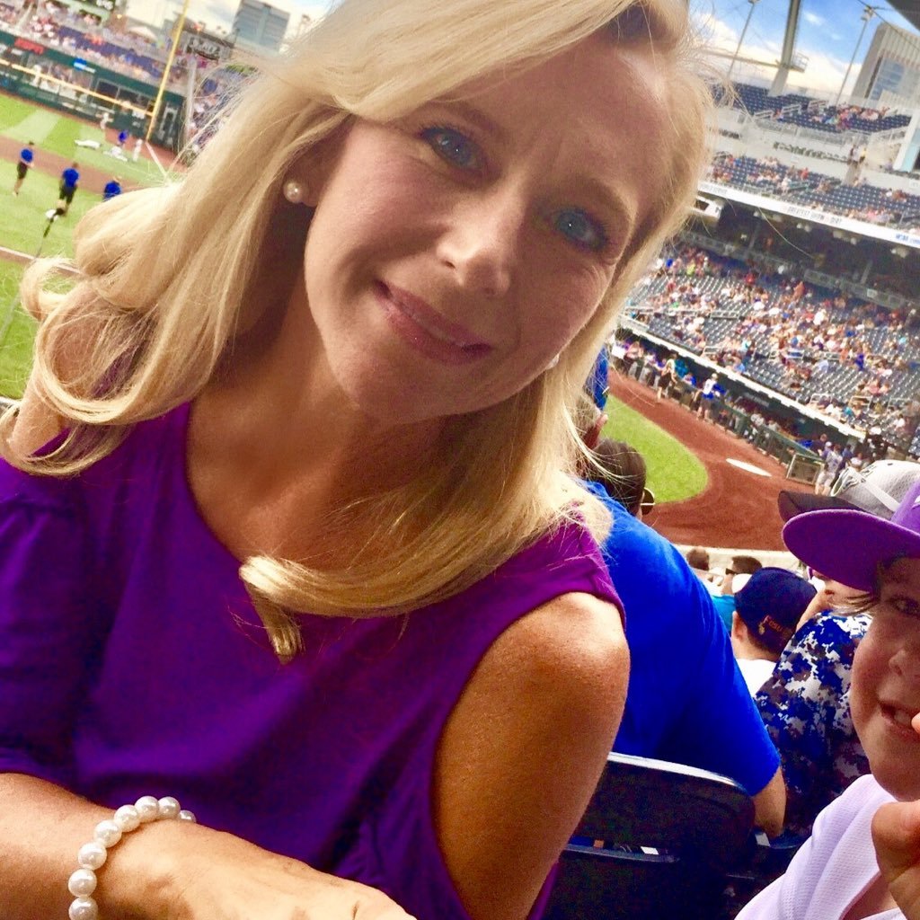 cruthharrison's profile picture. Attorney •Conservative/Libertarian •NOT Blindly Partisan•God and Dogs♥️✝️🐶•Opinions Own #THINK4Yourself #TCU #GoFrogs •RT🚫=Endrsmt #AllGloryGoestoGod Provb22