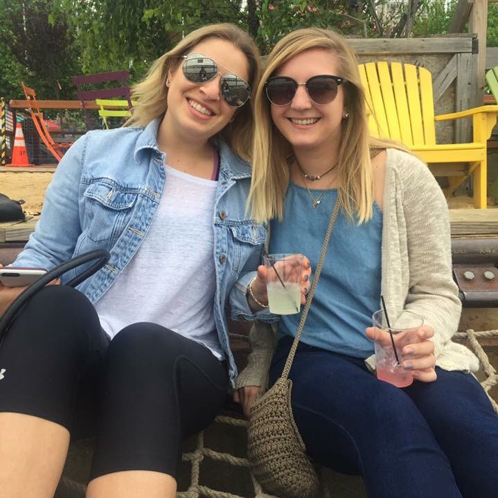 samanthashotz's profile picture. 