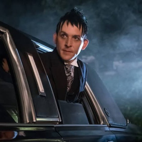 Cuenta con toda la información de #Gotham +Promos +Noticias + Historias. Toda la info en castellano sobre la serie de #DC 🐧❓