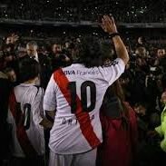 Fanatico de River Plate! el club mas grande de la Argentina