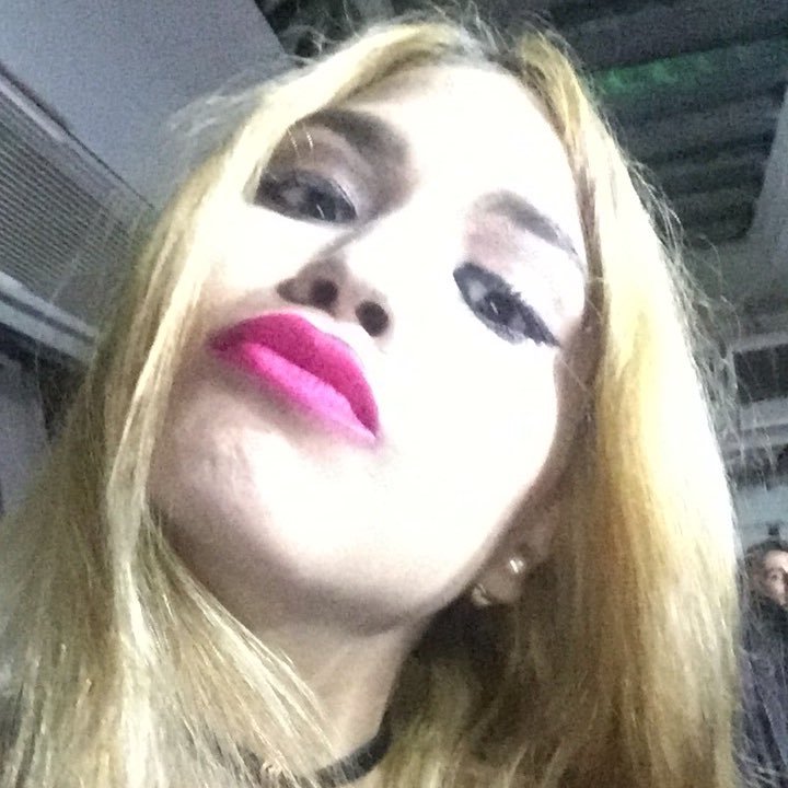 I'm from venezuela , I am free forever! family first !!! instagram:judisita2012 !