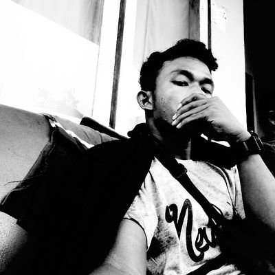 Putraa_o's profile picture. ois