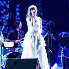 いーづか 低浮上 音質 ライブ演出 セトリ Aimerの歌唱力 バンドメンバーの演奏などなど 素晴らし過ぎる出来でした 正直私は 最初で最後のライブになるな と思っていたのですが次のライブツアー もし近くでやってくれるなら足を運びたいと思います